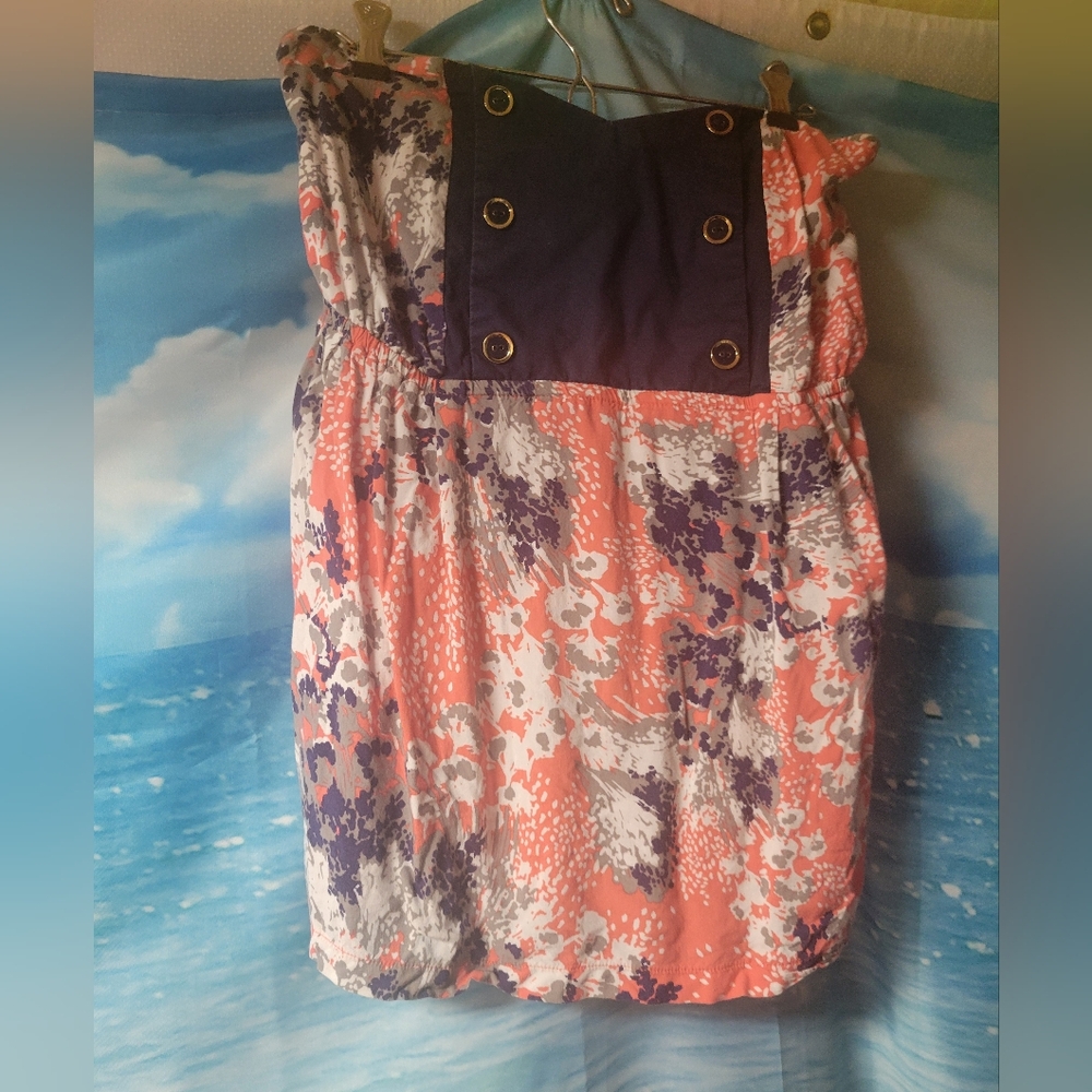 Torrid Women's Strapless Floral Top Size 1‎